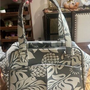 Vintage Roxy Gray and white overnight bag